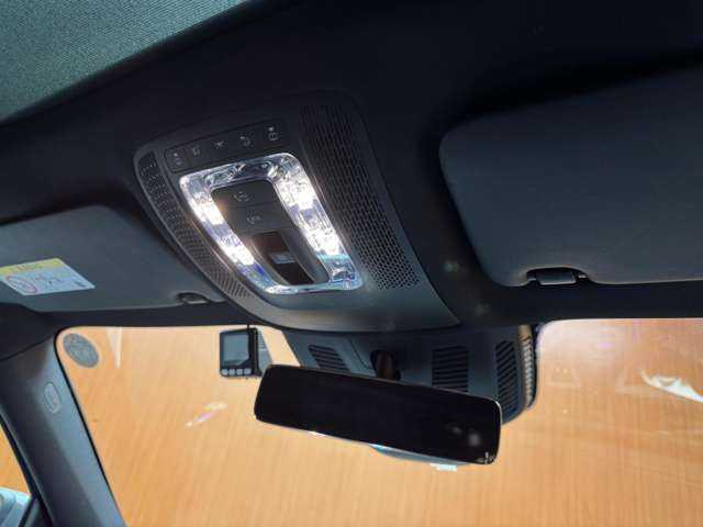 メルセデス・ベンツ Ｍ・ベンツ ＧＬＢ２００ｄ 4マチック 千葉県 2021(令3)年 6万km マウンテングレー パノラマＳＲ　/レザーエクスクルーシブＰＫＧ　/アドバンスドＰＫＧ/ＨＵＤ　/黒本革シート　/ＡＣＣ　/純正ナビ　/ＴＶ　/３６０°Ｂｌｕｅｔｏｏｔｈ接続　/電動リアゲート　　/アンビエントライト　/ＲＳＰ　/ドラレコ