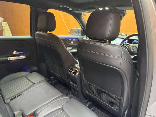 メルセデス・ベンツ Ｍ・ベンツ ＧＬＢ２００ｄ 4マチック 千葉県 2021(令3)年 6万km マウンテングレー パノラマＳＲ　/レザーエクスクルーシブＰＫＧ　/アドバンスドＰＫＧ/ＨＵＤ　/黒本革シート　/ＡＣＣ　/純正ナビ　/ＴＶ　/３６０°Ｂｌｕｅｔｏｏｔｈ接続　/電動リアゲート　　/アンビエントライト　/ＲＳＰ　/ドラレコ