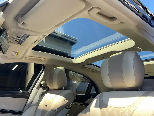 メルセデス・ベンツ Ｓ５５０Ｌ 神奈川県 2017(平29)年 3.4万km オブシディアンブラック メルセデスベンツ S550L MOSELコンプリート M55RS/MOSEL/エアロ/アルミ/キャリパー/シート/スカッフプレート/４本出しマフラー/アルミペダル/ステアリング/フロアマット/エンブレム/コマンドシステム/CD/DVD/BT/USB/メディアレジスター/フルセグTV/３６０°カメラ/ETC/パノラマサンルーフ/レザーシート/全席シートヒーター/エアシート/ダイナミックマルチコントロールシート/ハンドルヒーター/ショーファーパッケージ/エグゼクティブリアシート/助手席側後席リクライニングシート/フットレスト/シートヒーター・プラス/後席シートヒーター/ドアアームレストヒーター/センターアームレストヒーター/リヤエンターテイメントシステム/ヘッドホン/リモコン/ブルメスターサウンド/アンビエントライト/パフュームアトマイザー/ハイトコントロール/全ドアイージークロージャー/パワーバックドア/ESP/PRE-SAFEブレーキ/ブラインドスポット/アテンションアシスト/レーンキープ/ディストロニックプラス/可変スピードリミッター/HUD/スマートキー×２/保証書/取説