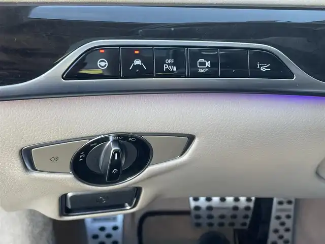 メルセデス・ベンツ Ｓ５５０Ｌ 神奈川県 2017(平29)年 3.4万km オブシディアンブラック メルセデスベンツ S550L MOSELコンプリート M55RS/MOSEL/エアロ/アルミ/キャリパー/シート/スカッフプレート/４本出しマフラー/アルミペダル/ステアリング/フロアマット/エンブレム/コマンドシステム/CD/DVD/BT/USB/メディアレジスター/フルセグTV/３６０°カメラ/ETC/パノラマサンルーフ/レザーシート/全席シートヒーター/エアシート/ダイナミックマルチコントロールシート/ハンドルヒーター/ショーファーパッケージ/エグゼクティブリアシート/助手席側後席リクライニングシート/フットレスト/シートヒーター・プラス/後席シートヒーター/ドアアームレストヒーター/センターアームレストヒーター/リヤエンターテイメントシステム/ヘッドホン/リモコン/ブルメスターサウンド/アンビエントライト/パフュームアトマイザー/ハイトコントロール/全ドアイージークロージャー/パワーバックドア/ESP/PRE-SAFEブレーキ/ブラインドスポット/アテンションアシスト/レーンキープ/ディストロニックプラス/可変スピードリミッター/HUD/スマートキー×２/保証書/取説