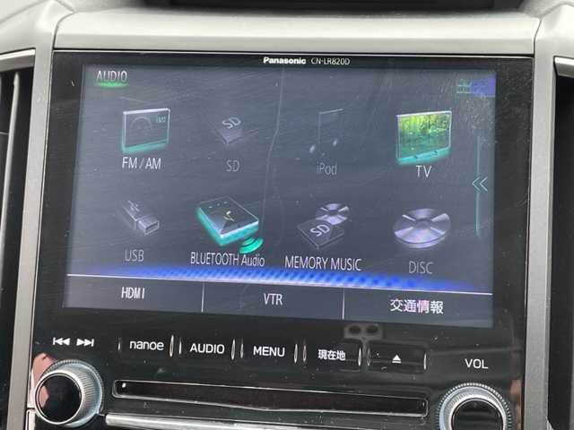 スバル インプレッサ スポーツ 2．0i－L アイサイト 神奈川県 2017(平29)年 2.5万km クリスタルホワイトP ワンオーナー		/純正8インチSDナビ【CN-LR820D】/・DTV/SD/CD/DVD/BT/	MSV/バックカメラ/アイサイトVer.3		/・プリクラッシュブレーキ		/・レーダークルーズコントロール		/・アクティブレーンキープ		/・AT誤発進抑制制御【前後】		/アイドリングストップ	/ナノイー機能		/純正17インチアルミ/D席シートリフター/パドルシフト付革巻きハンドル	/オートライト/LEDヘッドライト/フロント/バックフォグ	/プッシュEgスタート/ストップ/ターンランプ付電動格納ドアミラー	/スマートキー×2（キータグ有）		/ドアバイザー/純正フロアマット/取扱説明書/ナビ取扱説明書/新車時保証書　