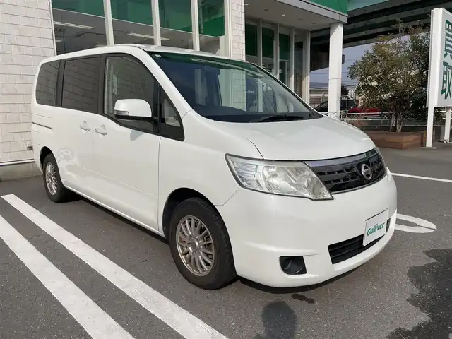 日産 セレナ