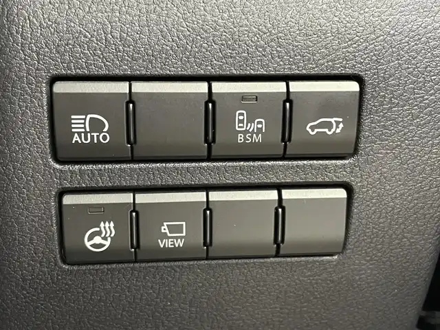 レクサス ＮＸ 300h Fスポーツ 埼玉県 2021(令3)年 3.2万km グラファイトブラックガラスフレーク サンルーフ　純正ナビ　パノラミックビューモニター　赤レザー　ビルトインＥＴＣ２．０　ＢＳＭ　ステアリングヒーター　シートヒーター　ベンチレーション　ＨＵＤ　ドラレコ　三眼ＬＥＤ　　地デジフルセグＴＶ