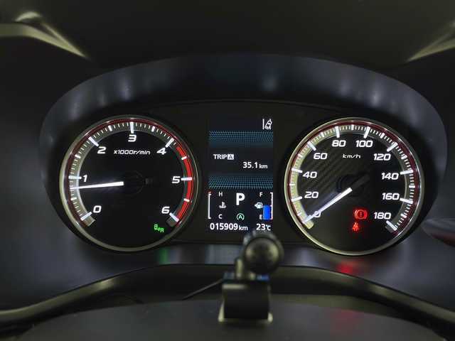 三菱 デリカＤ：５ 新潟県 2022(令4)年 1.6万km グラファイトグレーメタリック/ブラックマイカ 4WD/社外ナビ/　　CD/DVD/BT/iPod/SD/アラウンドビューモニター/両側パワースライドドア/パワーバックドア/レーダークルーズコントロール/LEDオートライト/オートマチックハイビーム/パワーシート/シートヒーター/純正18インチアルミホイール/ステアリングスイッチ/パドルシフト/ブラインドスポットモニター/ステアリングヒーター/アイドリングストップ/スマートキー/ETC
