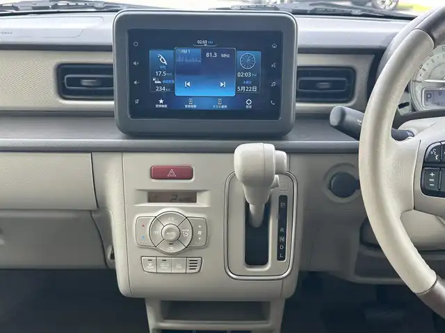 スズキ ラパン ＬＣ L 千葉県 2023(令5)年 0.6万km フォーンベージュM 純正ディスプレイオーディオ/(BT/FM/AM)/バックカメラ/衝突被害軽減システム/車線逸脱警報/横滑り防止装置/アイドリングストップ/LEDヘッドライト/オートライト/ウィンカーミラー/電動格納ミラー/社外14インチAW/シートヒーター/シートリフター/プッシュスタート/スマートキー/フロアマット/スペアキー/取扱説明書/保証書