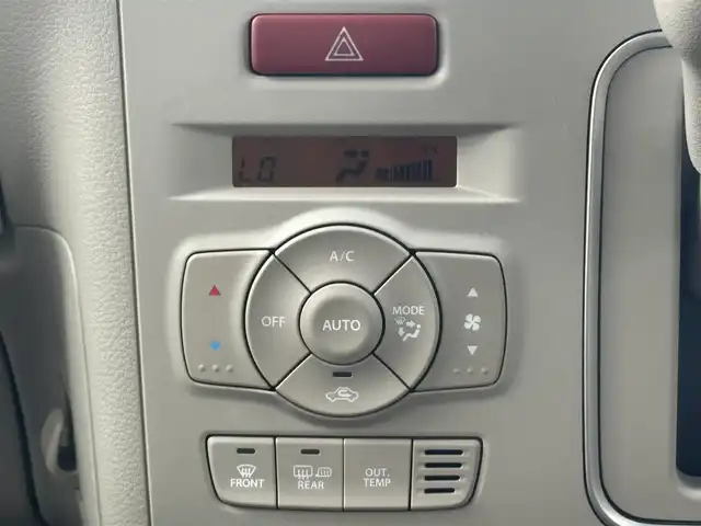 スズキ ラパン ＬＣ L 千葉県 2023(令5)年 0.6万km フォーンベージュM 純正ディスプレイオーディオ/(BT/FM/AM)/バックカメラ/衝突被害軽減システム/車線逸脱警報/横滑り防止装置/アイドリングストップ/LEDヘッドライト/オートライト/ウィンカーミラー/電動格納ミラー/社外14インチAW/シートヒーター/シートリフター/プッシュスタート/スマートキー/フロアマット/スペアキー/取扱説明書/保証書