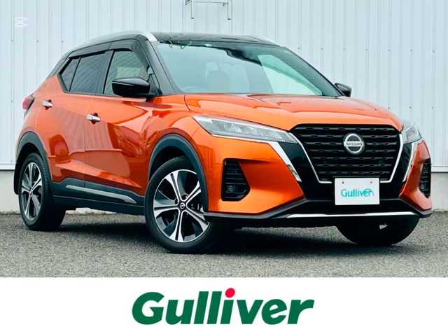 日産 キックス X ツートーンインテリアED 熊本県 2022(令4)年 3.6万km プレミアムホライズンオレンジ/ピュアブラック 2トーン 純正ナビ/・AM/FM/CD/DVD/USB/iPod/SD/BT/・フルセグTV/・全周囲カメラ/・バック/フロント/サイド/プロパイロット/エマージェンシーブレーキ/インテリジェントルームミラー/レーンキープアシスト/オートマチックハイビーム/ドライブレコーダー/ETC/レザーシート/・D/N席シートヒーター/革巻きステアリング/・ステアリングヒーター/・ステアリングリモコン/オートライト/・LEDライト/・ヘッドライトレベライザー/電動格納ミラー/・ウィンカーミラー/電動パーキングブレーキ/・オートホールドボタン/トノカバー/純正ドアバイザー/純正フロアマット/純正アルミホイール/スマートキー/・スペアキー