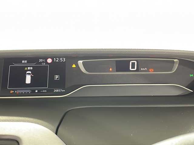 日産 セレナ ハイウェイスター V 福岡県 2021(令3)年 2.7万km ダイヤモンドブラック ・純正ナビ/・CD/DVD/・フルセグTV/・USB/・IPoｄ/・全方位カメラ/・ＥＴＣ/・ドラレコ付デジタルインナーミラー/・両側パワースライドドア/・プロパイロット/・ＴＲＣ/・ＡＣＣ/・ＲＳＡ/・電動パーキング/・ブレーキホールド