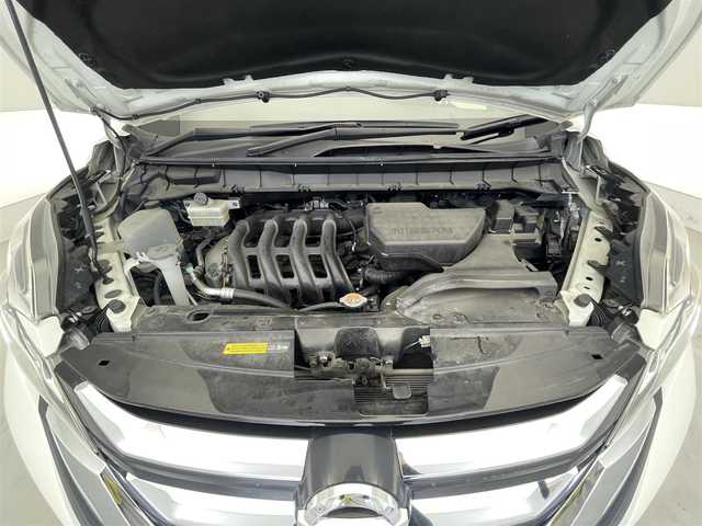 日産 セレナ ハイウェイスター Vセレクション 滋賀県 2018(平30)年 6.6万km ブリリアントホワイトパール 禁煙車/純正ナビ/【CD/フルセグTV/Bluetooth】/アラウンドビューモニター/ＥＴＣ/インテリジェントパーキングアシスト/両側パワースライドドア/ＬＥＤヘッドライト/ステアリングスイッチ/エマージェンシーブレーキ/クルーズコントロール/コーナーセンサー/オートライト/スマートキー/スペアキー