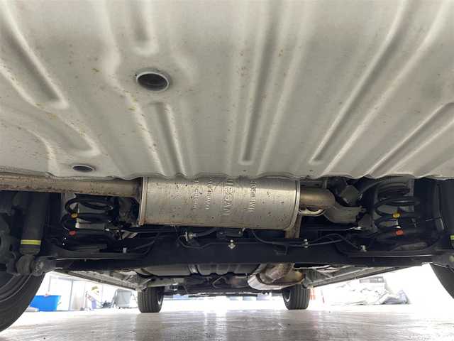 日産 セレナ ハイウェイスター Vセレクション 滋賀県 2018(平30)年 6.6万km ブリリアントホワイトパール 禁煙車/純正ナビ/【CD/フルセグTV/Bluetooth】/アラウンドビューモニター/ＥＴＣ/インテリジェントパーキングアシスト/両側パワースライドドア/ＬＥＤヘッドライト/ステアリングスイッチ/エマージェンシーブレーキ/クルーズコントロール/コーナーセンサー/オートライト/スマートキー/スペアキー