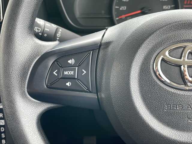 トヨタ タンク X S 石川県 2019(令1)年 0.6万km パールホワイトⅢ スマートアシストIII/外部検査実施済み/ワンオーナー/登録時走行距離5985km/スマートアシストIII/・衝突警報機能（対車両・対歩行者）/・衝突回避支援ブレーキ機能（対車両・対歩行者）/・誤発進抑制制御機能（前方・後方）/・車線逸脱警報機能/・オートハイビーム/・先行車発進お知らせ機能/純正SDナビ【NSCN-W68】/(ワンセグTV/Bluetooth)/バックカメラ/片側パワースライドドア/横滑り防止機能/プッシュスタート/スマートキー/右側イージークローザー/取扱説明書/保証書/スペアキー1本