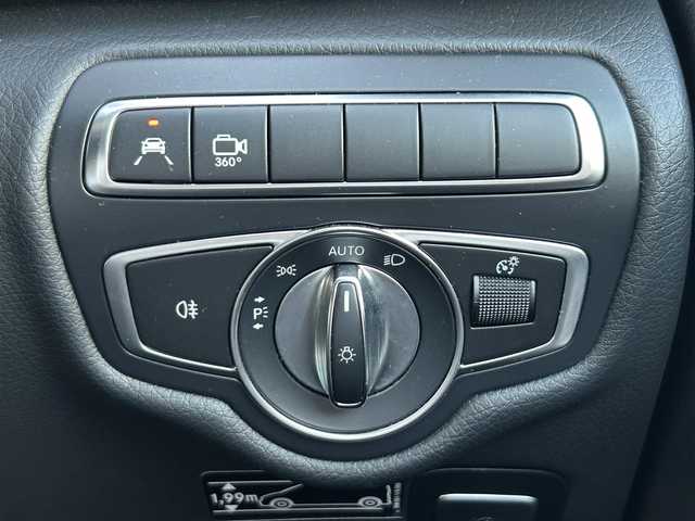 メルセデス・ベンツ Ｖ２２０ d マルコポーロホライゾン 福岡県 2019(令1)年 5万km オブシディアンブラックM 純正ナビ（ラジオ／ＢＴ／ワンセグＴＶ）/ポップアップルーフ/回転式フロントシート/ワイドスクリーンコクピット/ブラインドスポットモニター/レーダーセーフティーパッケージ/ディストロニック・プラス/アテンションアシスト/クロスウインドアシスト/サブバッテリー/リーディングライト/MBUX/アクティブパーキングアシスト/前席シートヒーター/３６０度カメラシステム/デジタルインナーミラー/ＥＴＣ２．０/クリアランスソナー/スペアキー/保証書/取扱説明書