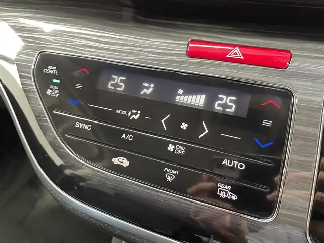 ホンダ オデッセイ アブソルート EX 大阪府 2015(平27)年 4.5万km プレミアムヴィーナスブラックP 純正8型ナビ（DVD/CD/BT）/フルセグTV/バックカメラ/ETC/両側パワースライドドア/スマートキー/ステアリングスイッチ/レーンキープアシスト/レーダークルーズコントロール/パドルシフト/パワーシート/Wオートエアコン/オートライト/ブラインドスポットモニター/フォグランプ/純正アルミホイール/純正フロアマット/３点エアバック（W/サイド/カーテン）