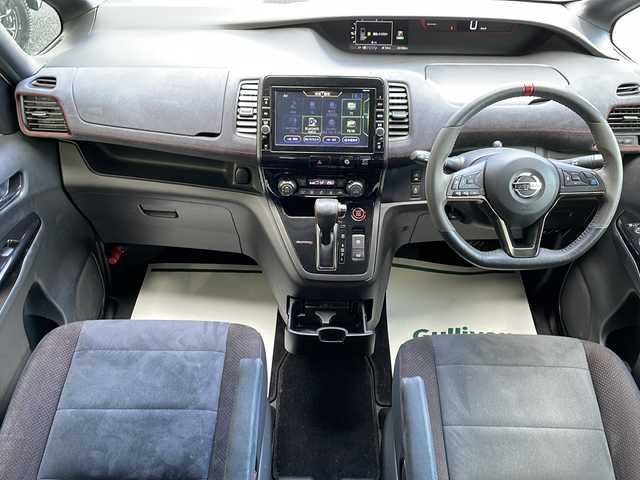 日産 セレナ ニスモ 神奈川県 2018(平30)年 4.4万km ブリリアントホワイトパール 純正ディーラーナビ/(CD/DVD/SD/USB/ブルーレイ/BT/フルセグTV)/全方位カメラ/プロパイロット/純正フリップダウンモニター/両側パワースライドドア(ハンズフリー機能付)/衝突被害軽減ブレーキ/横滑り防止装置/レーダークルーズコントロール/アイドリングストップ/ETC/前方ドライブレコーダー/オートライト/純正フロアマット/純正ドアバイザー/ISOFIX/スペアキー×1/保証書/取扱説明書