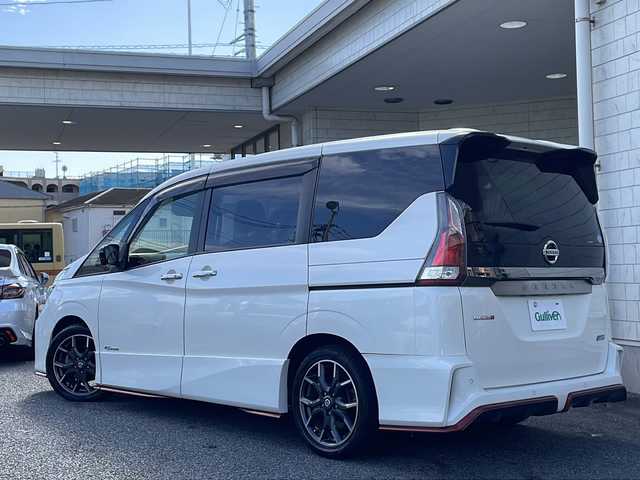 日産 セレナ ニスモ 神奈川県 2018(平30)年 4.4万km ブリリアントホワイトパール 純正ディーラーナビ/(CD/DVD/SD/USB/ブルーレイ/BT/フルセグTV)/全方位カメラ/プロパイロット/純正フリップダウンモニター/両側パワースライドドア(ハンズフリー機能付)/衝突被害軽減ブレーキ/横滑り防止装置/レーダークルーズコントロール/アイドリングストップ/ETC/前方ドライブレコーダー/オートライト/純正フロアマット/純正ドアバイザー/ISOFIX/スペアキー×1/保証書/取扱説明書