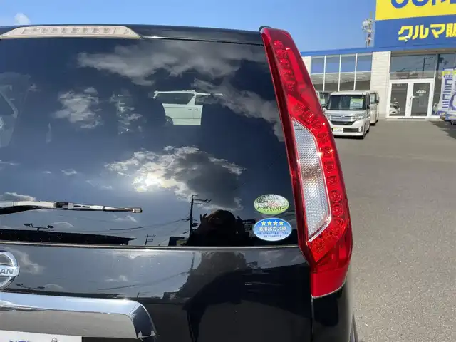 日産 エクストレイル 20X 和歌山県 2011(平23)年 9.4万km ダイヤモンドブラック (株)IDOMが運営する【じしゃロン和歌山店】の自社ローン専用車両になります。こちらは現金またはオートローンご利用時の価格です。自社ローンご希望の方は別途その旨お申付け下さい/純正HDDナビ/(CD/DVD/FM/AM/MS/BT/SD/TV)/4WD/オートエアコン/オートライト/スマートキー/バックカメラ/シートヒーター/GSDナビ