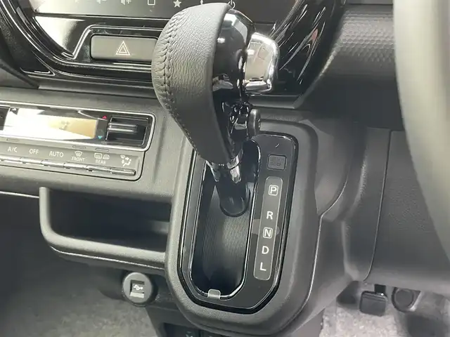スズキ ハスラー HYBRID X 滋賀県 2025(令7)年 0.1千km ソフトベージュメタリック 届出済未使用車/純正9型スズキコネクトメモリーナビ/全方位カメラ/シートヒーター/前後ソナー/純正１５AW/ステアリングリモコン/追従クルーズコントロール/衝突軽減ブレーキ/LEDヘッドライト/スマートキー/プッシュスタート