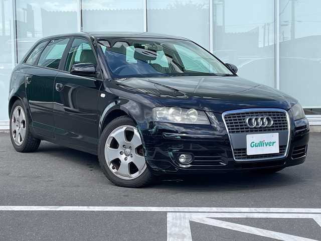 アウディ Ａ３ スポーツバック 2．0 TFSI 神奈川県 2005(平17)年 7.9万km ファントムブラックパールエフェクト ・社外ナビ　/・Ｂｌｕｅｔｏｏｔｈ　/・ＥＴＣ　/・ＤＶＤ　ＣＤ　/・ワンセグＴＶ　/・本革シート　/・ドラレコ前後　/・パワーシート　/・パドルシフト　/・キセノンヘッドライト　/・オートライト　/・フォグランプ　/・純正アルミホイール/・サマータイヤ(純正アルミホイール付225/45R17）残3mm/　ヨコハマタイヤ2013年製