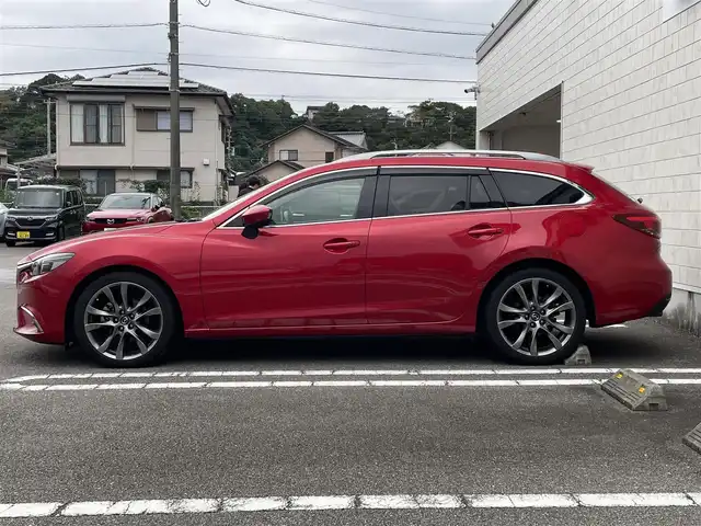 マツダ アテンザ ワゴン XD Lパッケージ 宮崎県 2015(平27)年 8.1万km ソウルレッドプレミアムメタリック 純正ナビ/・フルセグTV・Bluetooth・CD・DVD/バックカメラ/レーダークルーズコントロール/前後パーキングセンサー/衝突被害軽減ブレーキ/車線逸脱警報システム/ブラインドスポットモニター/ドライバーアテンションアラート/ヘッドアップディスプレイ/LEDヘッドランプ/オートライト/オートエアコン/革巻きステアリング/パドルシフト/ブラック革シート/前席パワーシート/シートヒーター/運転席ポジションメモリー/BOSEサウンドシステム/純正19インチアルミホイール/スマートキー/プッシュエンジンスタート/禁煙車