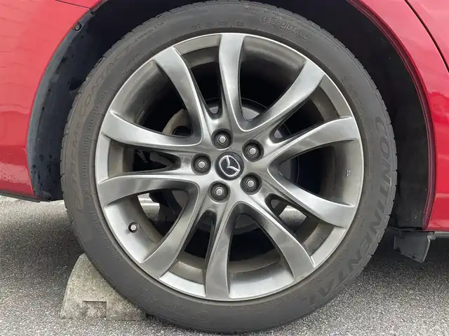 マツダ アテンザ ワゴン XD Lパッケージ 宮崎県 2015(平27)年 8.1万km ソウルレッドプレミアムメタリック 純正ナビ/・フルセグTV・Bluetooth・CD・DVD/バックカメラ/レーダークルーズコントロール/前後パーキングセンサー/衝突被害軽減ブレーキ/車線逸脱警報システム/ブラインドスポットモニター/ドライバーアテンションアラート/ヘッドアップディスプレイ/LEDヘッドランプ/オートライト/オートエアコン/革巻きステアリング/パドルシフト/ブラック革シート/前席パワーシート/シートヒーター/運転席ポジションメモリー/BOSEサウンドシステム/純正19インチアルミホイール/スマートキー/プッシュエンジンスタート/禁煙車