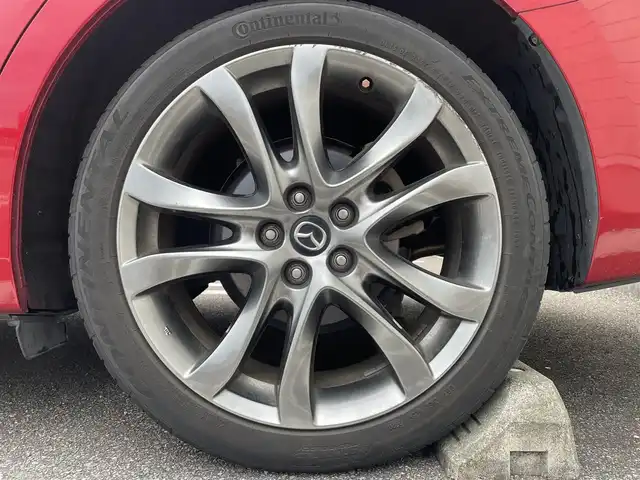 マツダ アテンザ ワゴン XD Lパッケージ 宮崎県 2015(平27)年 8.1万km ソウルレッドプレミアムメタリック 純正ナビ/・フルセグTV・Bluetooth・CD・DVD/バックカメラ/レーダークルーズコントロール/前後パーキングセンサー/衝突被害軽減ブレーキ/車線逸脱警報システム/ブラインドスポットモニター/ドライバーアテンションアラート/ヘッドアップディスプレイ/LEDヘッドランプ/オートライト/オートエアコン/革巻きステアリング/パドルシフト/ブラック革シート/前席パワーシート/シートヒーター/運転席ポジションメモリー/BOSEサウンドシステム/純正19インチアルミホイール/スマートキー/プッシュエンジンスタート/禁煙車