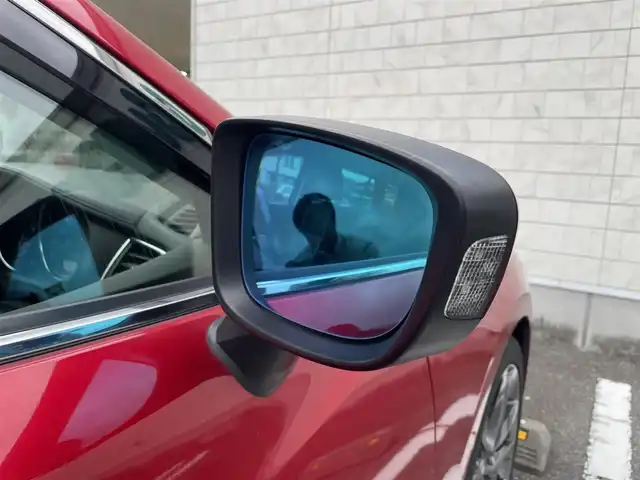 マツダ アテンザ ワゴン XD Lパッケージ 宮崎県 2015(平27)年 8.1万km ソウルレッドプレミアムメタリック 純正ナビ/・フルセグTV・Bluetooth・CD・DVD/バックカメラ/レーダークルーズコントロール/前後パーキングセンサー/衝突被害軽減ブレーキ/車線逸脱警報システム/ブラインドスポットモニター/ドライバーアテンションアラート/ヘッドアップディスプレイ/LEDヘッドランプ/オートライト/オートエアコン/革巻きステアリング/パドルシフト/ブラック革シート/前席パワーシート/シートヒーター/運転席ポジションメモリー/BOSEサウンドシステム/純正19インチアルミホイール/スマートキー/プッシュエンジンスタート/禁煙車