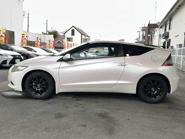 ホンダ ＣＲ－Ｚ α 京都府 2010(平22)年 11.1万km プレミアムホワイトパール 7インチHDDナビ/社外ドラレコ前後(DRV-MR450)/SCHNEIDERアルミホイール/スポーツモード付/ワンセグテレビ/バックカメラ/クルーズコントロール/アイドリングストップ/ウィンカーミラー/電動格納ミラー/ドアバイザー/ビルトインETC/フォグランプ/スマートキー/禁煙車