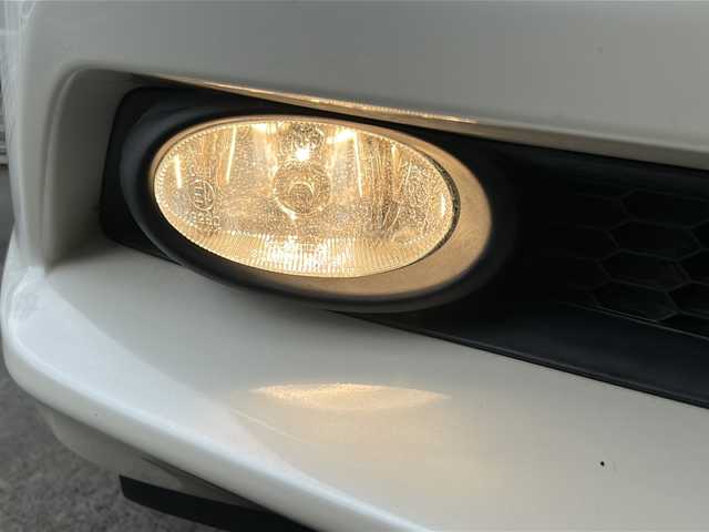 ホンダ ＣＲ－Ｚ α 京都府 2010(平22)年 11.1万km プレミアムホワイトパール 7インチHDDナビ/社外ドラレコ前後(DRV-MR450)/SCHNEIDERアルミホイール/スポーツモード付/ワンセグテレビ/バックカメラ/クルーズコントロール/アイドリングストップ/ウィンカーミラー/電動格納ミラー/ドアバイザー/ビルトインETC/フォグランプ/スマートキー/禁煙車
