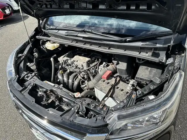 トヨタ エスクァイア Xi 山形県 2018(平30)年 9.2万km ブラック 禁煙車/ワンオーナー/4WD/社外メモリーナビ/・フルセグTV/AM/FM/DVD/Bluetooth/クルーズコントロール/アイドリングストップ/プリクラッシュセーフティ/先行車発進告知/車線逸脱警報/横滑り防止装置/盗難防止装置/LEDヘッドライト/オートライト/オートハイビーム/フロントフォグランプ/片側パワースライドドア/フリップダウンモニター/寒冷地仕様/純正フロアマット/純正ドアバイザー/ETC/冬タイヤ積み込み