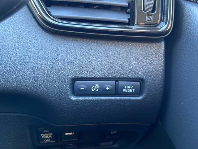 日産 エクストレイル 20Xi Vセレクション 道東・釧路十勝 2022(令4)年 2万km ガンＭ／銀 4WD/ワンオーナー/純正ナビ　MM520D-L/(AM/FM/CD/DVD/BR/BT)/ドライブレコーダー 前のみ/ETC/アラウンドビューモニター/バックカメラ/レザーシート/シートヒーター　全席/マイパイロット/夏タイヤ17インチ積込/社外17インチAW/純正フロアマット/電動リアゲート/ドアバイザー/MTモード付AT/アイドリングストップ/パーキングアシスト/レーダークルーズコントロール/コーナーセンサー　前後/ダウンヒルアシスト/オートライト/オートマチックハイビーム/ライトレベライザー/フォグランプ/盗難防止装置/ABS/横滑り防止装置