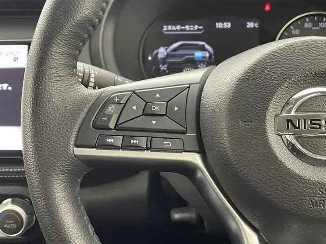 日産 キックス X 熊本県 2021(令3)年 4.9万km ブリリアントホワイトパール 禁煙車/純正9インチナビ/CD/DVD/DTV/Bluetooth/アラウンドビューモニター/デジタルインナーミラー/プロパイロット/ステアリングスイッチ/LEDオートライト/オートハイビーム/ビルトインETC/スマートキー/プッシュスタート/スペアキー1本/フロアマット/ドアバイザー/保証書/取扱説明書