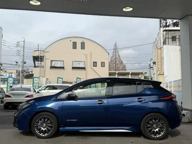 日産 リーフ