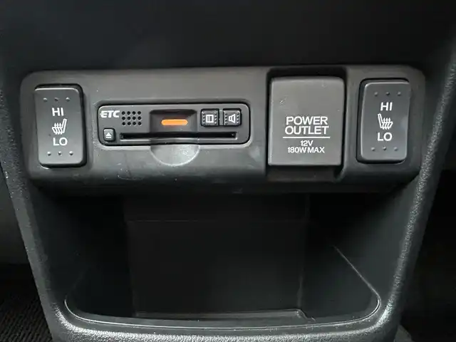 ホンダ Ｎ ＢＯＸ カスタム G Lパッケージ 福岡県 2016(平28)年 6.4万km プレミアムディープロッソパール 純正ナビ（vxm-174csi）/（AM/FM/BT/CD/DVD/ワンセグTV)/前席ヒートヒーター/前後ドライブレコーダー/ビルトインETC/バックカメラ/両側スライドドア/片側パワースライドドア/純正14インチアルミホイール/純正フロアマット/横滑り防止システム/プッシュスタート/スマートキー/スペア×１/ドアバイザー/オートライト/フォグライト/保証書/取扱説明書