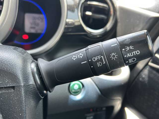 ホンダ Ｎ ＢＯＸ カスタム G Lパッケージ 福岡県 2016(平28)年 6.4万km プレミアムディープロッソパール 純正ナビ（vxm-174csi）/（AM/FM/BT/CD/DVD/ワンセグTV)/前席ヒートヒーター/前後ドライブレコーダー/ビルトインETC/バックカメラ/両側スライドドア/片側パワースライドドア/純正14インチアルミホイール/純正フロアマット/横滑り防止システム/プッシュスタート/スマートキー/スペア×１/ドアバイザー/オートライト/フォグライト/保証書/取扱説明書