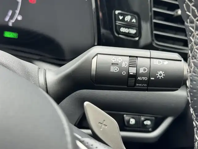 レクサス ＮＸ 350h Fスポーツ 滋賀県 2022(令4)年 2.5万km ソニッククロム 禁煙車/パノラマルーフ/ルーフレール/純正ナビ/【Bluetooth/Apple Car Play/Android Auto】/パノラミックビューモニター/ETC2.0/前後ドライブレコーダー/“F SPORT”専用オレンジブレーキキャリパー/黒レザーシート/パワーシート/シートヒーター/シートベンチレーション/ハンドルヒーター/ＢＳＭ/ヘッドアップディスプレイ/パワーバックドア