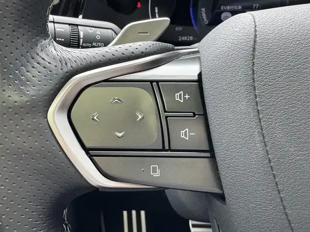 レクサス ＮＸ 350h Fスポーツ 滋賀県 2022(令4)年 2.5万km ソニッククロム 禁煙車/パノラマルーフ/ルーフレール/純正ナビ/【Bluetooth/Apple Car Play/Android Auto】/パノラミックビューモニター/ETC2.0/前後ドライブレコーダー/“F SPORT”専用オレンジブレーキキャリパー/黒レザーシート/パワーシート/シートヒーター/シートベンチレーション/ハンドルヒーター/ＢＳＭ/ヘッドアップディスプレイ/パワーバックドア
