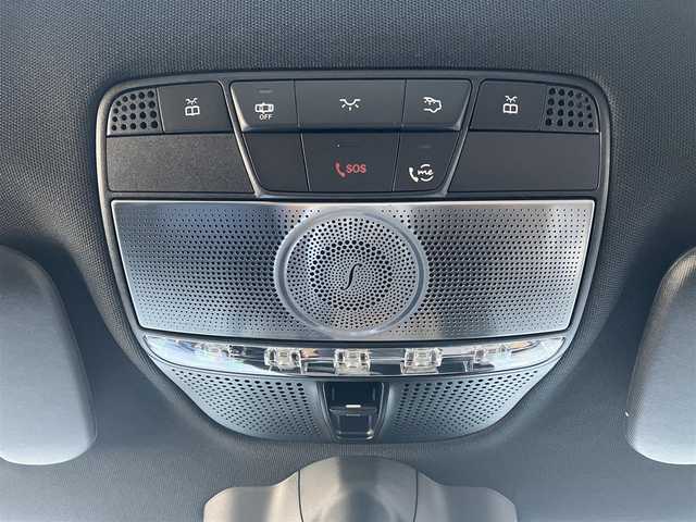メルセデス・ベンツ ゲレンデヴァーゲン Ｇ３５０ｄ AMGライン 和歌山県 2020(令2)年 5.3万km 白 純正ナビ/Bluetooth/フルセグ/AM/FM/バックカメラ/全方位カメラ/ガラスルーフ/ETC2.0/ドライブレコーダー/クルーズコントロール/ターボ/HIDヘッドライト/４WD/コーナーセンサー/センターデフロック/ワンオーナー/MTモード付AT/プッシュスタート/スペアキー/スマートキー/純正フロアマット/純正20インチアルミホイール/パワーシート/シートヒーター/レザーシート/オートライト/盗難防止装置