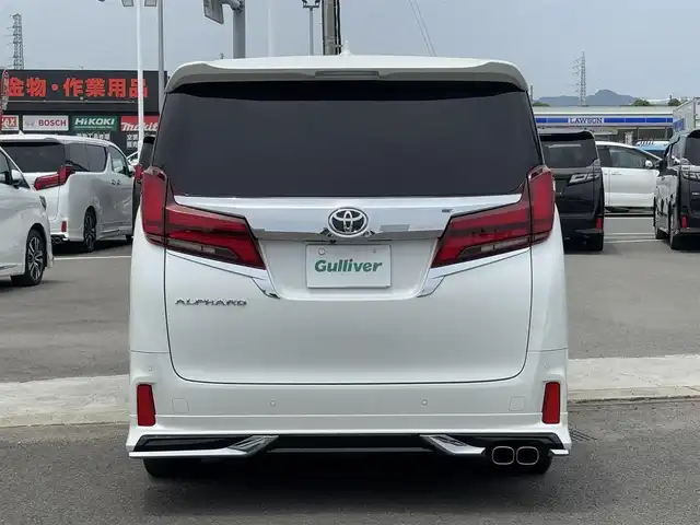 トヨタ アルファード S Cパッケージ 徳島県 2021(令3)年 2.5万km ホワイトパールクリスタルシャイン トヨタセーフティセンス　/モデリスタフルエアロ　/サンルーフ　/三眼LEDヘッドライト/LEDフォグランプ/バックモニター　/レザーシート/クール＆シートヒーター/クリアランスソナー/シーケンシャルウィンカーミラー/モデリスタＦグリルカバー　/モデリスタシグネーチャーイルミネーション　/ウッドコンビハンドル/プッシュスタート/スマートキー/電気式パーキングブレーキ/オートホールド/デジタルインナーミラー　/ブラインドスポットモニター/ビルトインＥＴＣ　/社外フロアマット/AC100V100Wコンセント