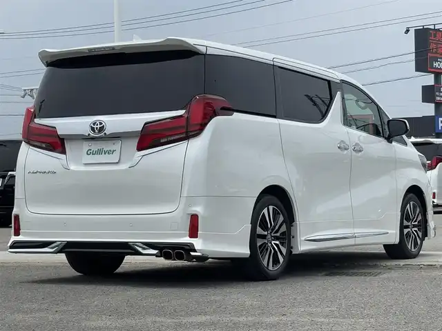 トヨタ アルファード S Cパッケージ 徳島県 2021(令3)年 2.5万km ホワイトパールクリスタルシャイン トヨタセーフティセンス　/モデリスタフルエアロ　/サンルーフ　/三眼LEDヘッドライト/LEDフォグランプ/バックモニター　/レザーシート/クール＆シートヒーター/クリアランスソナー/シーケンシャルウィンカーミラー/モデリスタＦグリルカバー　/モデリスタシグネーチャーイルミネーション　/ウッドコンビハンドル/プッシュスタート/スマートキー/電気式パーキングブレーキ/オートホールド/デジタルインナーミラー　/ブラインドスポットモニター/ビルトインＥＴＣ　/社外フロアマット/AC100V100Wコンセント