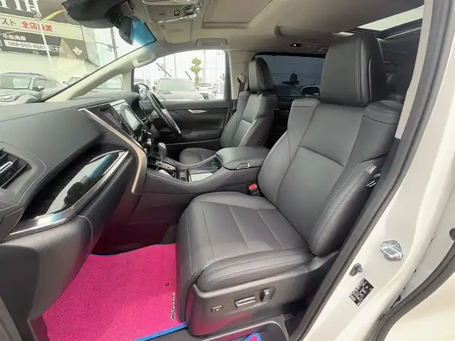 トヨタ アルファード S Cパッケージ 徳島県 2021(令3)年 2.5万km ホワイトパールクリスタルシャイン トヨタセーフティセンス　/モデリスタフルエアロ　/サンルーフ　/三眼LEDヘッドライト/LEDフォグランプ/バックモニター　/レザーシート/クール＆シートヒーター/クリアランスソナー/シーケンシャルウィンカーミラー/モデリスタＦグリルカバー　/モデリスタシグネーチャーイルミネーション　/ウッドコンビハンドル/プッシュスタート/スマートキー/電気式パーキングブレーキ/オートホールド/デジタルインナーミラー　/ブラインドスポットモニター/ビルトインＥＴＣ　/社外フロアマット/AC100V100Wコンセント