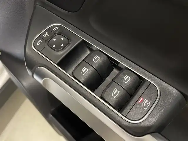 メルセデス・ベンツ ＧＬＢ２００ｄ 静岡県 2020(令2)年 5万km ポーラホワイト ナビ　360°カメラ TV　BT　USB /ハーフレザーシートヒーター /マッサージシート /ACC LKA BSM ETC2.0 /パワーバックドア /自動駐車 /パドルシフト /LEDライト /ドラレコ /アイドリングストップ /スペアキー