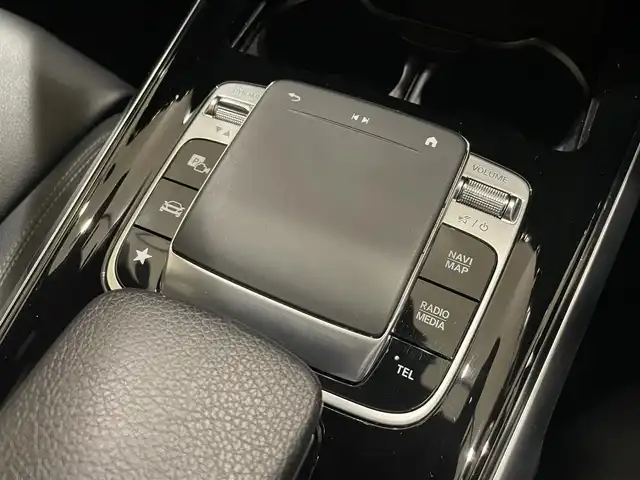 メルセデス・ベンツ ＧＬＢ２００ｄ 静岡県 2020(令2)年 5万km ポーラホワイト ナビ　360°カメラ TV　BT　USB /ハーフレザーシートヒーター /マッサージシート /ACC LKA BSM ETC2.0 /パワーバックドア /自動駐車 /パドルシフト /LEDライト /ドラレコ /アイドリングストップ /スペアキー