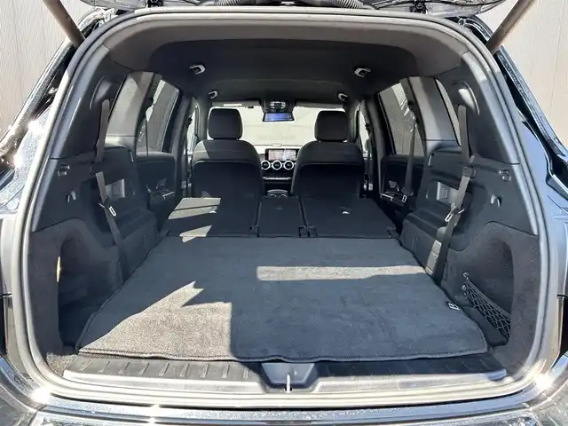 メルセデス・ベンツ Ｍ・ベンツ ＧＬＢ２００ｄ 4マチック 道東・釧路十勝 2021(令3)年 2.7万km コスモスブラック ４WD/純正ナビ/　　BT/Type-C/フルセグ/全方位カメラ/純正ETC2.0/前後ドライブレコーダー/デジタルインナーミラー（ドラレコ連動型）/レーダーセーフティパッケージ/アクティブブレーキアシスト/アクティブレーンキーピングアシスト/ブラインドスポットアシスト/アクティブステアリングアシスト/アダプティブクルーズコントロール/ハーフレザーシート/前席パワーシート/前席シートヒーター/パワーバックドア/ワイヤレス充電/LEDヘッドライト/純正18インチAW/純正フロアマット/取扱説明書/保証書