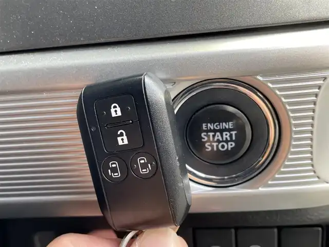 スズキ スペーシア ギア 埼玉県 2019(平31)年 12.3万km オフブルーメタリック/ガンメタリック2トーンルーフ (株)IDOMが運営する【じしゃロン川越店】の自社ローン専用車両になります。/こちらは現金またはオートローンご利用時の価格です。/自社ローンご希望の方は別途その旨お申付け下さい/純正ＳＤナビ　/フルセグＴＶ　/両側パワースライドドア　/ＥＴＣ　/前席シートヒーター　/ＬＥＤヘッドライト　/オートライト　/コーナーセンサー　/フォグランプ　/ステアリングスイッチ　/ウインカミラー　/スマートキー