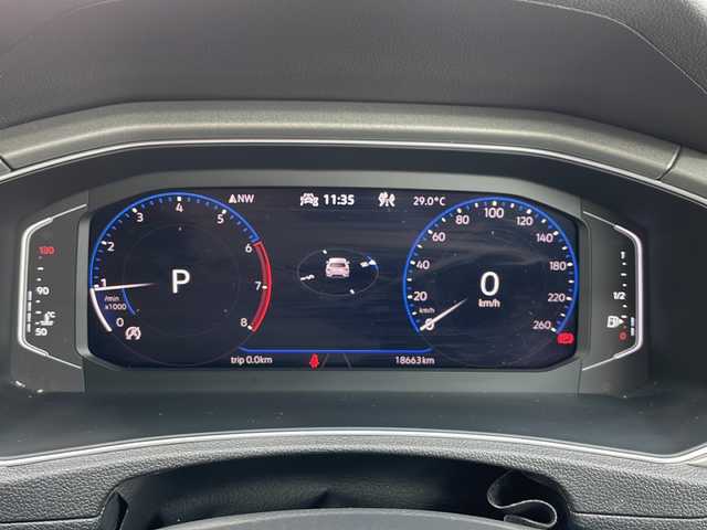 フォルクスワーゲン ＶＷ Ｔ－ロック TSI スタイル デザインPKG 東京都 2021(令3)年 1.9万km ピュアホワイト 2トーンカラールーフ(ブラック)/ターボ/プリクラッシュブレーキシステム/ブラインドスポットディテクション(BSM)/アダプティブクルーズコントロール(ACC)/Discover Mediaパッケージ/・純正8インチSSDナビ/・Bluetoothオーディオ/・AppleCarPlay/AndroidAuto/・MirrorLink対応/バックカメラ/純正ドライブレコーダー(前/後)/ビルトインETC2.0車載器/MicroUSB入力端子×2/LEDヘッドランプ/電動テールゲートドア/純正17インチアルミホイール/スマートキー/取説(車両/ドライブレコーダー)