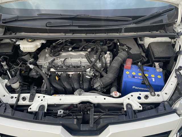 トヨタ ヴォクシー ZS 煌Ⅱ 京都府 2020(令2)年 3.6万km ホワイトパールクリスタルシャイン モデリスタフロントエアロ　純正９インチナビ　Ｂｌｕｅｔｏｏｔｈオーディオ　フルセグ　ＤＶＤ再生　バックカメラ　後席フリップダウンモニター　クリアランスソナー　両側パワースライド　ビルトインＥＴＣ　ＬＥＤライト