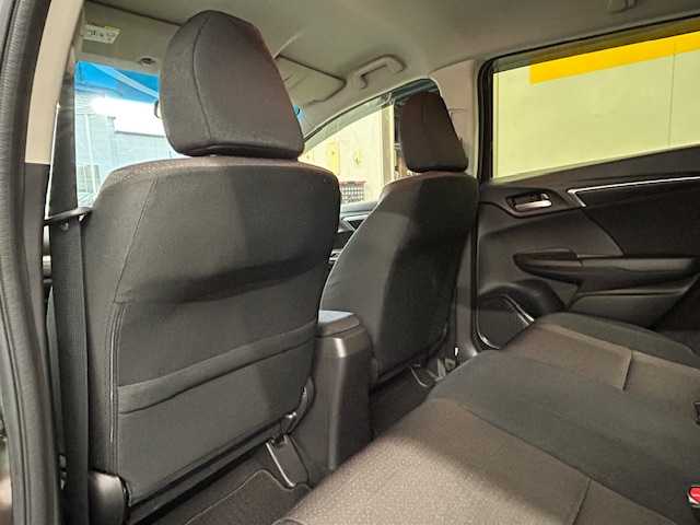 ホンダ フィット ハイブリット Fパッケージ コンフォートED 宮城県 2016(平28)年 12.1万km プレミアムディープモカパール 特別仕様車/ワンオーナー/ハイブリッド/純正メモリナビ/・CD/SD/BT/ワンセグTV/バックカメラ/ステアリングスイッチ/運転席/助手席シートヒーター/プラズマクラスター/アームレスト付センターコンソールボックス/純正キャップ付きスチール＆ノーマルタイヤ/社外アルミ＆スタッドレス積込/アイドリングストップ/プッシュスタート/スマートキー/スペアキー/保証書/取扱説明書