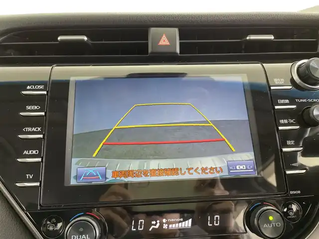トヨタ カムリ WS 大分県 2019(令1)年 2.7万km プラチナホワイトパールマイカ 純正ナビ/CD/DVD/フルセグ/BT/AUX/電子パーキング/パワーシートD席/ETC/TVキャンセラー/トヨタセーフティーセンス/・衝突軽減ブレーキ/・レーダークルーズコントロール/・BSM/・オートハイビーム/・レーンキープアシスト/・コーナーセンサー/TRDエアロ(F/S/R)/純正アルミホイール