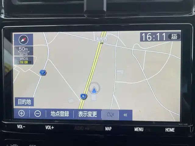 トヨタ プリウス A プレミアム　ツーリングセレ 千葉県 2019(令1)年 6万km ホワイトパールクリスタルシャイン ワンオーナー/モデリスタエアロ/黒レザーシート/純正SDナビ【NSZT-Y68T】/・CD/DVD/MSV/Bluetooth/フルセグTV/バックカメラ/運転席パワーシート/前席シートヒーター/前席シートベンチレーション/トヨタセーフティーセンス/・プリクラッシュセーフティー/・レーンディパーチャーアラート/・パーキングサポートブレーキ/・リヤクロストラフィックアラート/・ブラインドスポットモニター/・アダプティブクルーズコントロール/スマートキー/ヘッドアップディスプレイ/AC100V1500W電源/純正ドライブレコーダー【DRT-C68A】/ビルトインETC2.0/純正17インチアルミホイール/純正LEDヘッドライト/フォグランプ/ドアバイザー/本革巻きステアリング/サイド＆カーテンエアバッグ/新車時保証書＆取扱説明書