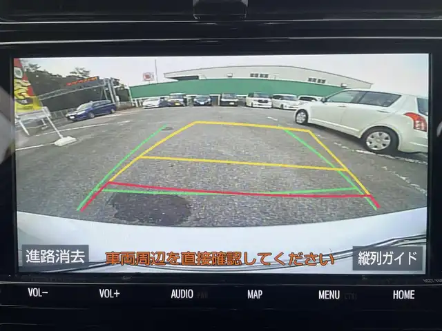 トヨタ プリウス A プレミアム　ツーリングセレ 千葉県 2019(令1)年 6万km ホワイトパールクリスタルシャイン ワンオーナー/モデリスタエアロ/黒レザーシート/純正SDナビ【NSZT-Y68T】/・CD/DVD/MSV/Bluetooth/フルセグTV/バックカメラ/運転席パワーシート/前席シートヒーター/前席シートベンチレーション/トヨタセーフティーセンス/・プリクラッシュセーフティー/・レーンディパーチャーアラート/・パーキングサポートブレーキ/・リヤクロストラフィックアラート/・ブラインドスポットモニター/・アダプティブクルーズコントロール/スマートキー/ヘッドアップディスプレイ/AC100V1500W電源/純正ドライブレコーダー【DRT-C68A】/ビルトインETC2.0/純正17インチアルミホイール/純正LEDヘッドライト/フォグランプ/ドアバイザー/本革巻きステアリング/サイド＆カーテンエアバッグ/新車時保証書＆取扱説明書